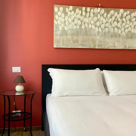 Gasthuis Airuno Rooms