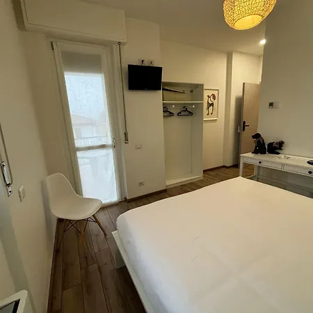 Airuno Rooms